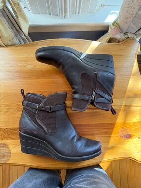UGG Women’s Dark Brown Leather Wedge Ankle Booties